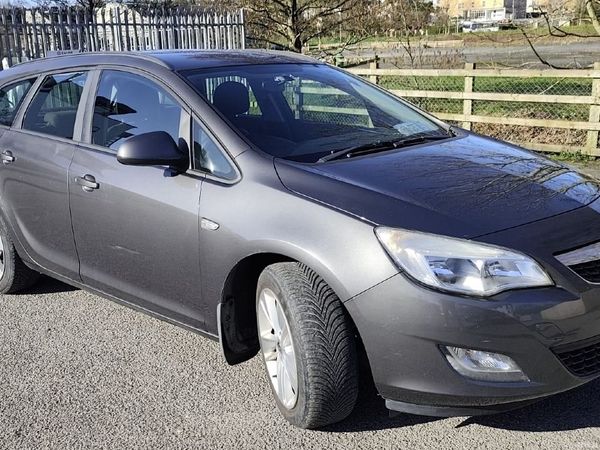 Opel Astra Estate, Diesel, 2011, Grey
