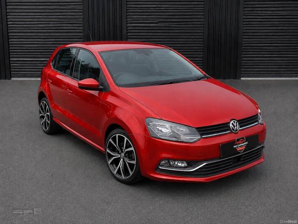 Volkswagen Polo , Petrol, 2014, 