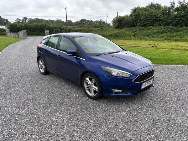 Ford Focus Hatchback, Diesel, 2017, Blue