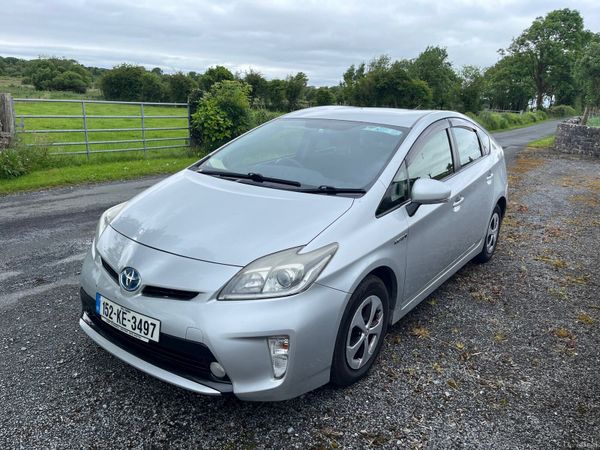Toyota Prius Hatchback, Petrol Hybrid, 2015, Silver