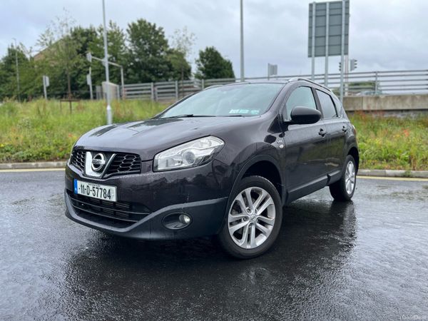 Nissan Qashqai Hatchback, Diesel, 2011, Black