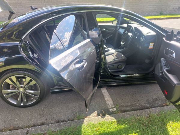 Mercedes-Benz CLA Saloon, Petrol, 2016, Black