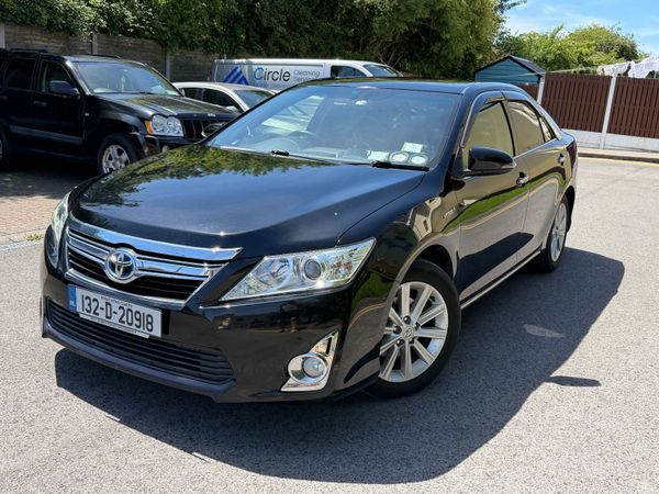 Toyota Camry Saloon, Petrol Hybrid, 2013, Black