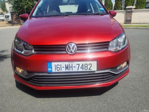 Volkswagen Polo Hatchback, Petrol, 2016, Red