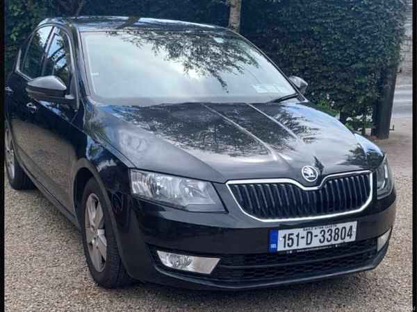 Skoda Octavia Saloon, Diesel, 2015, Black