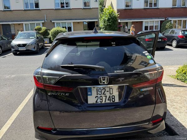 Honda Shuttle Estate, Petrol Hybrid, 2019, Purple