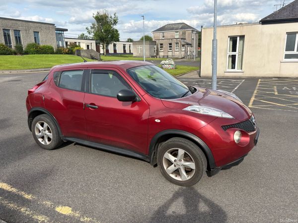 Nissan Juke SUV, Diesel, 2012, Red