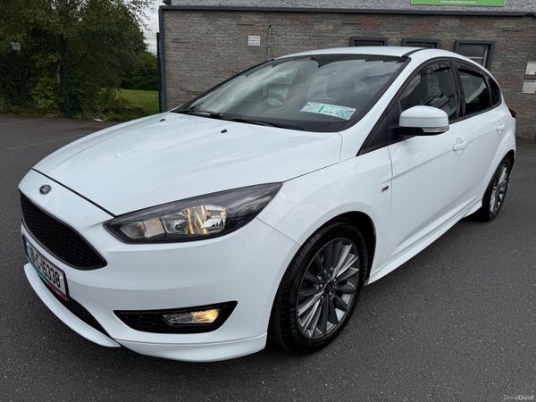 Ford Focus Hatchback, Petrol, 2018, White