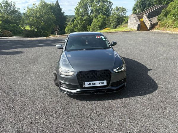 Audi A4 Saloon, Diesel, 2014, Grey