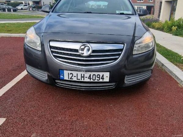 Vauxhall Insignia Hatchback, Diesel, 2012, Grey