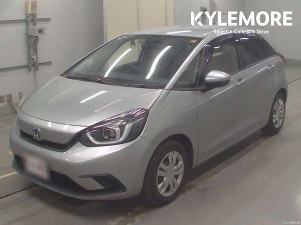 Honda Fit Hatchback, Petrol Hybrid, 2021, Silver