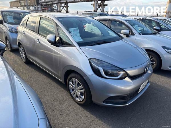 Honda Fit Hatchback, Petrol Hybrid, 2023, Silver