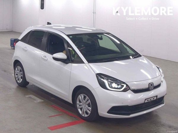 Honda Fit Hatchback, Petrol Hybrid, 2024, White