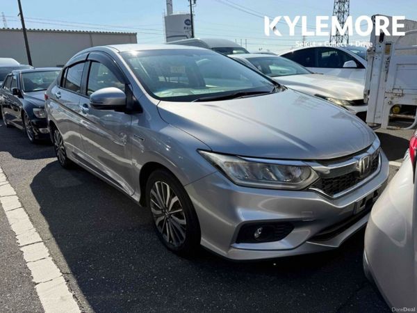 Honda Grace Saloon, Petrol Hybrid, 2018, Silver