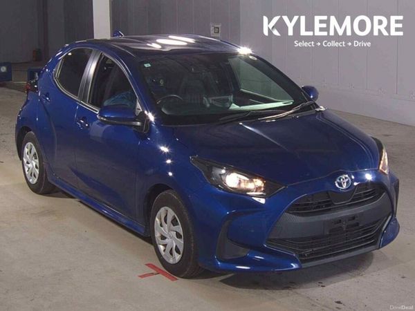 Toyota Yaris Hatchback, Petrol Hybrid, 2022, Blue