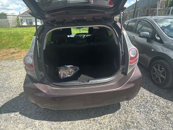 Toyota Aqua Hatchback, Petrol Hybrid, 2014, Black