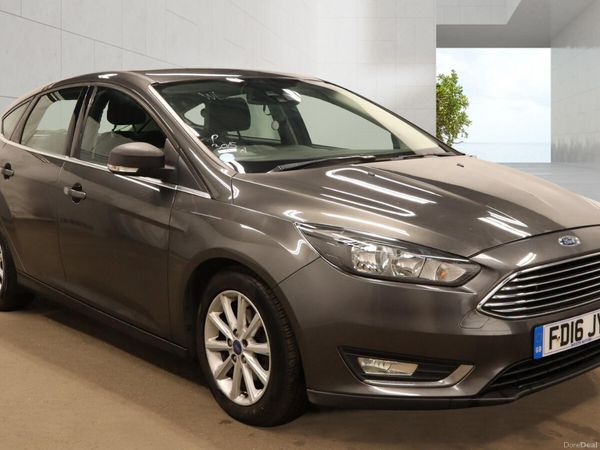 Ford Focus Hatchback, Diesel, 2016, Grey