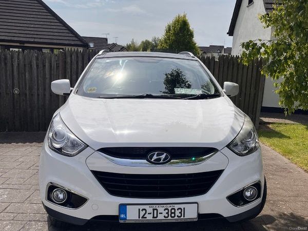 Hyundai ix35 SUV, Diesel, 2012, White