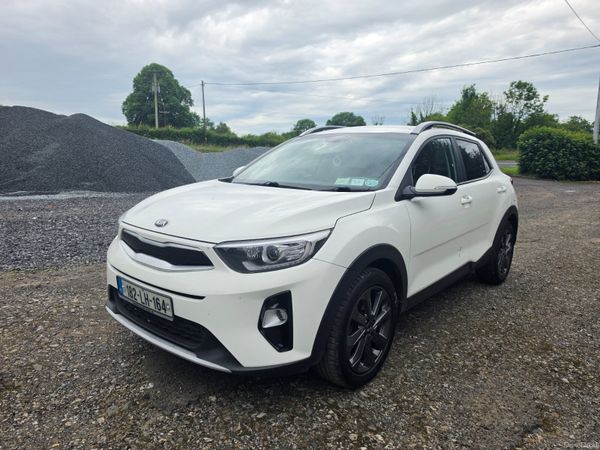 Kia Stonic Estate/Jeep, Diesel, 2018, White