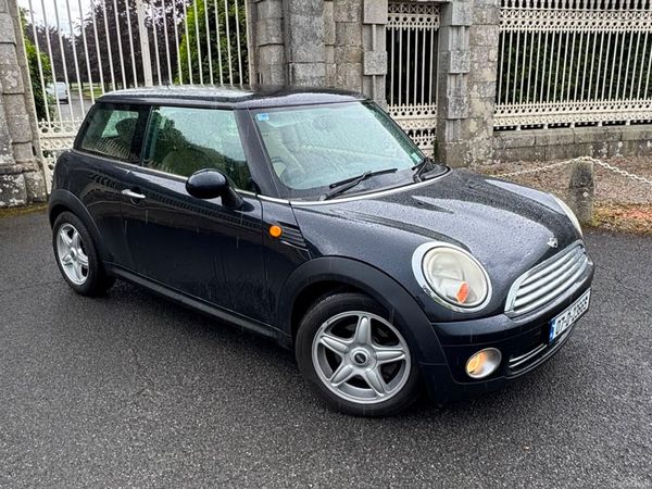 Mini Cooper Hatchback, Petrol, 2007, Black