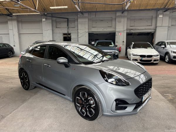 Ford Puma MPV, Petrol, 2023, Silver