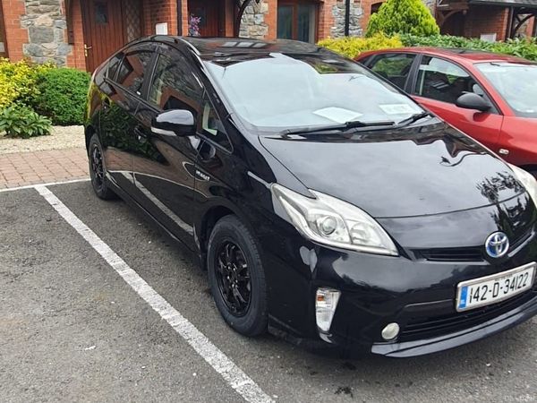 Toyota Prius Hatchback, Petrol Hybrid, 2014, Black