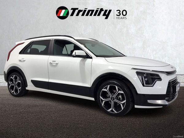 Kia Niro SUV, Petrol Plug-in Hybrid, 2025, White