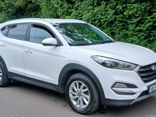 Hyundai Tucson SUV, Petrol, 2018, White