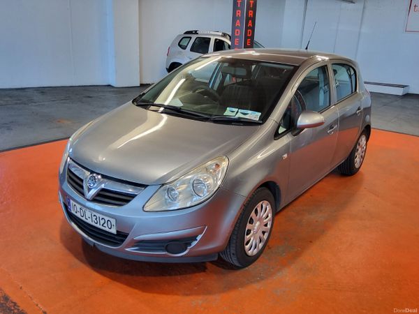 Vauxhall Corsa Hatchback, Diesel, 2010, Silver