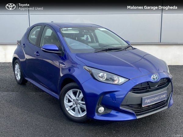 Toyota Yaris Hatchback, Petrol Hybrid, 2026, Blue