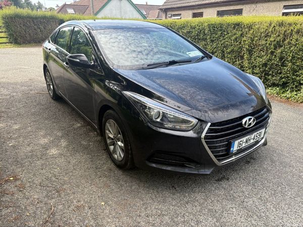 Hyundai i40 Saloon, Diesel, 2016, Black