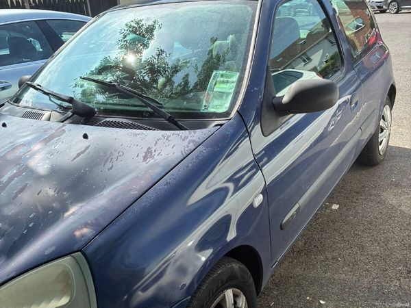Renault Clio Hatchback, Petrol, 2006, Blue