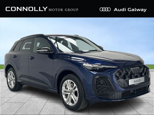 Audi Q5 SUV, Petrol Plug-in Hybrid, 2026, Blue
