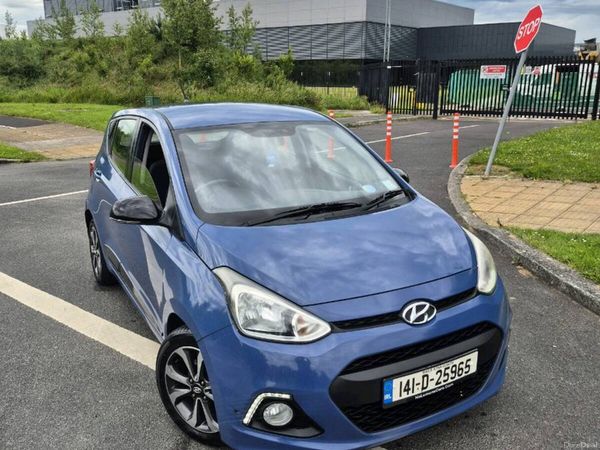 Hyundai i10 Hatchback, Petrol, 2014, Blue
