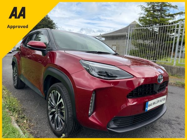Toyota Yaris Cross SUV, Petrol Hybrid, 2021, Red