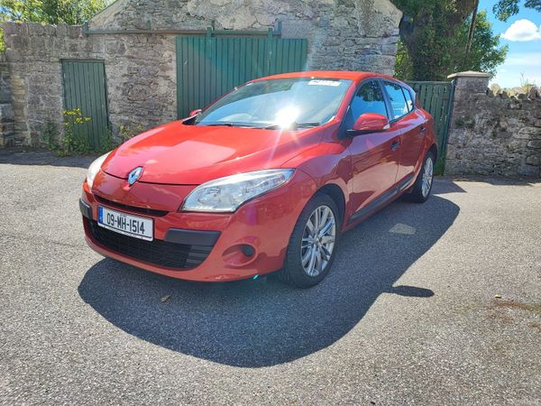 Renault Megane Hatchback, Diesel, 2009, Red