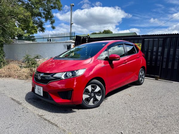 Honda Fit Hatchback, Petrol Hybrid, 2016, Red