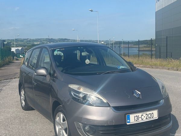 Renault Grand Scenic MPV, Diesel, 2013, Grey