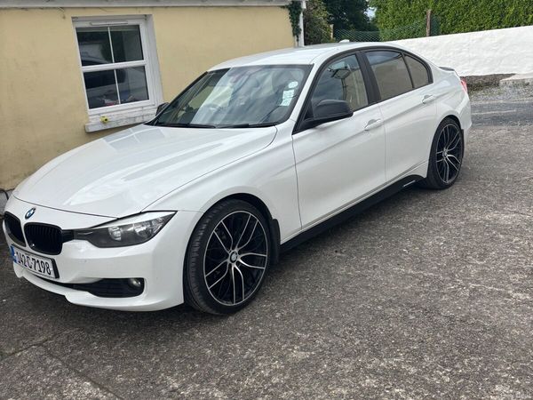 BMW 3-Series Saloon, Diesel, 2014, White