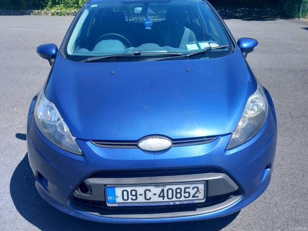 Ford Fiesta Hatchback, Diesel, 2009, Blue