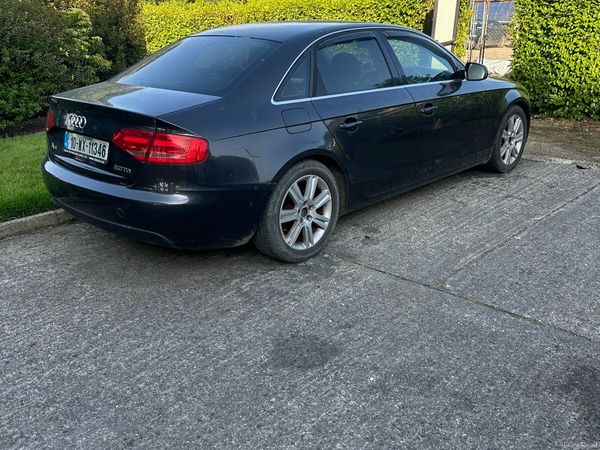 Audi A4 Saloon, Diesel, 2010, Grey