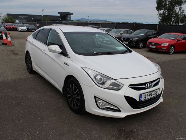 Hyundai i40 Saloon, Diesel, 2014, White