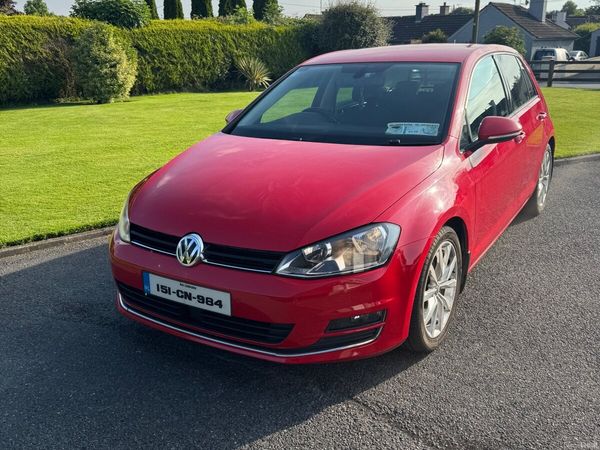 Volkswagen Golf Estate, Diesel, 2015, Red