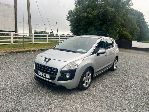Peugeot 3008 MPV, Diesel, 2013, Silver
