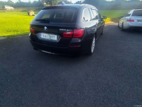 BMW 5-Series Estate, Diesel, 2011, Blue