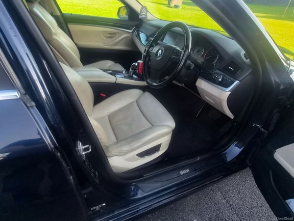 BMW 5-Series Estate, Diesel, 2011, Blue