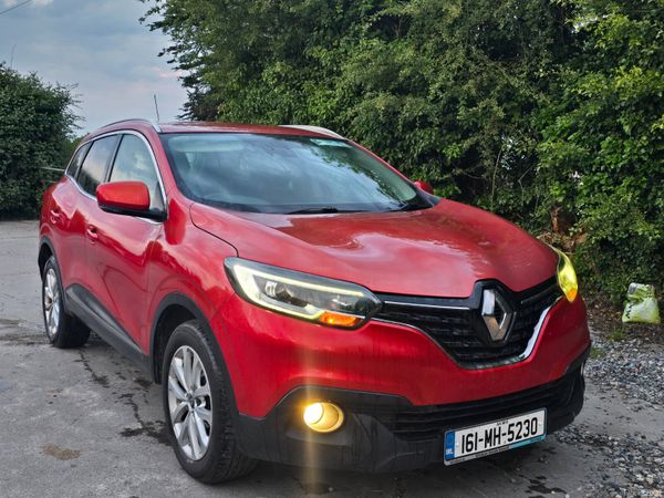Renault Kadjar SUV, Diesel, 2016, Red
