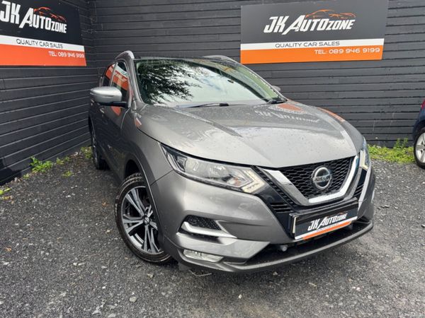Nissan Qashqai SUV, Petrol, 2018, Grey