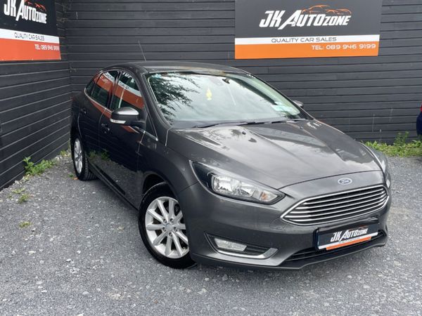 Ford Focus Saloon, Diesel, 2015, Grey