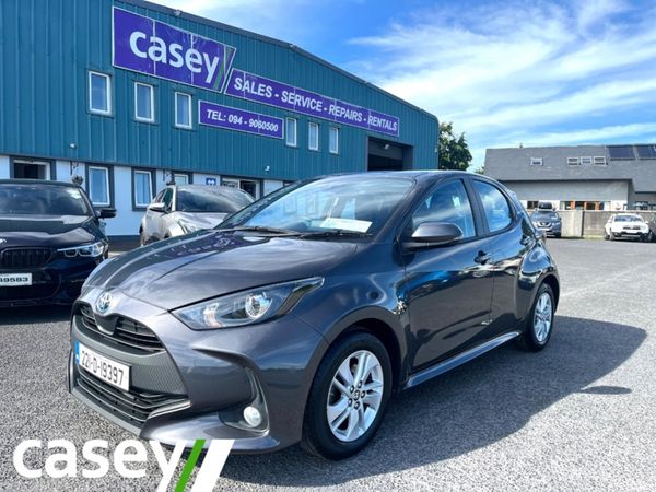 Toyota Yaris Hatchback, Petrol Hybrid, 2022, Grey